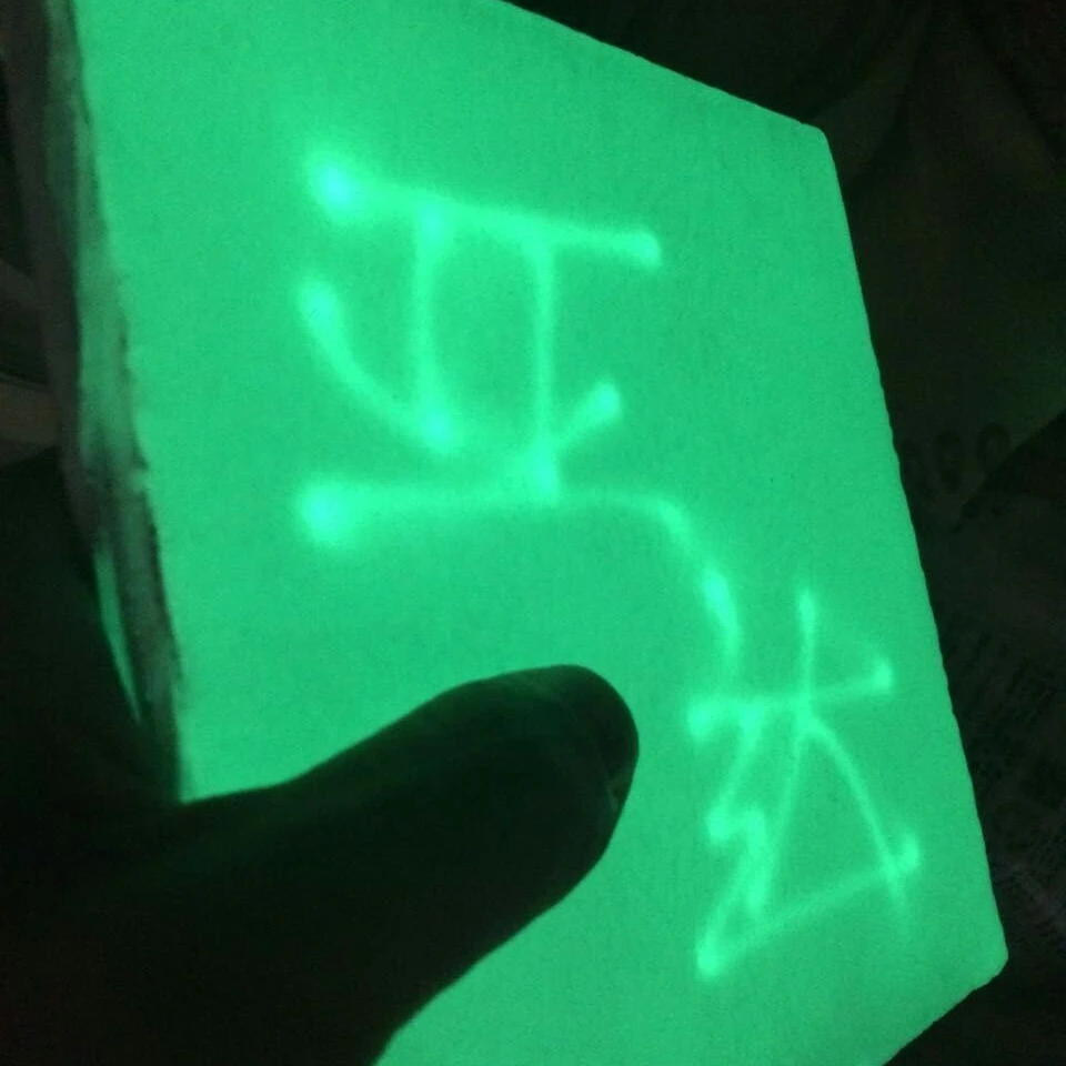 
Glowing glow in the dark spray brush paint for wood plastic wall 