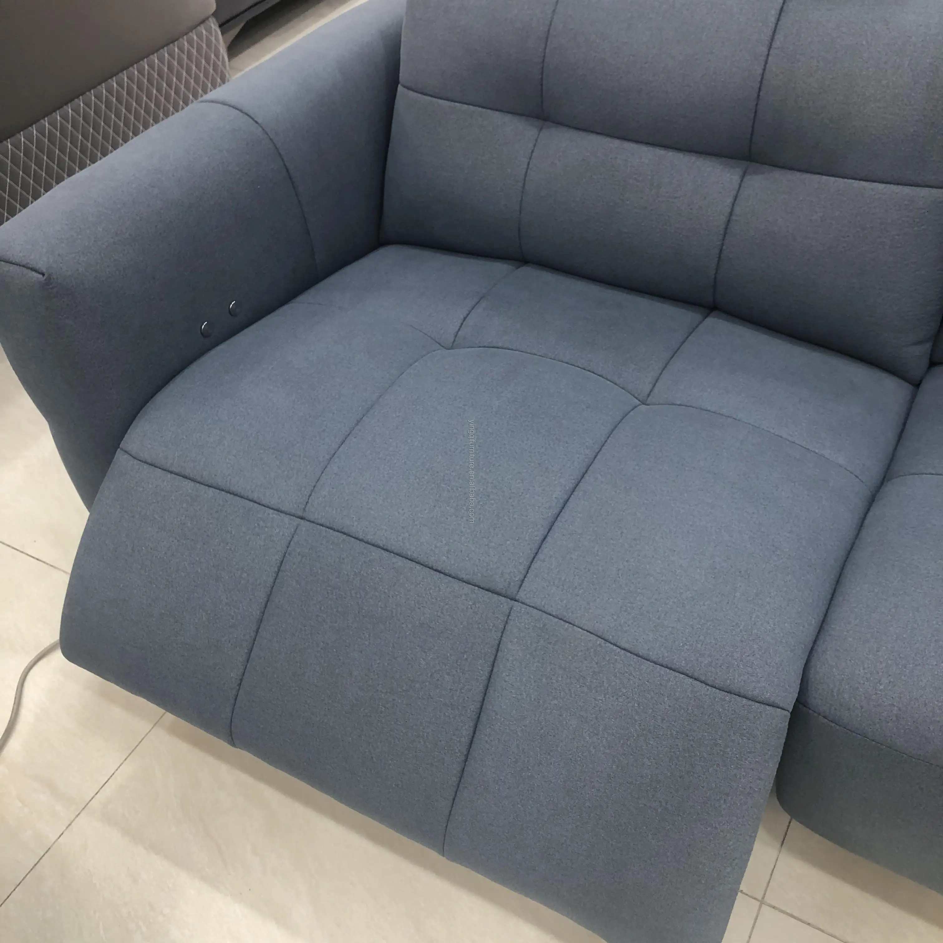 Modern Living Room Synthetic Leather Reclining Sofa