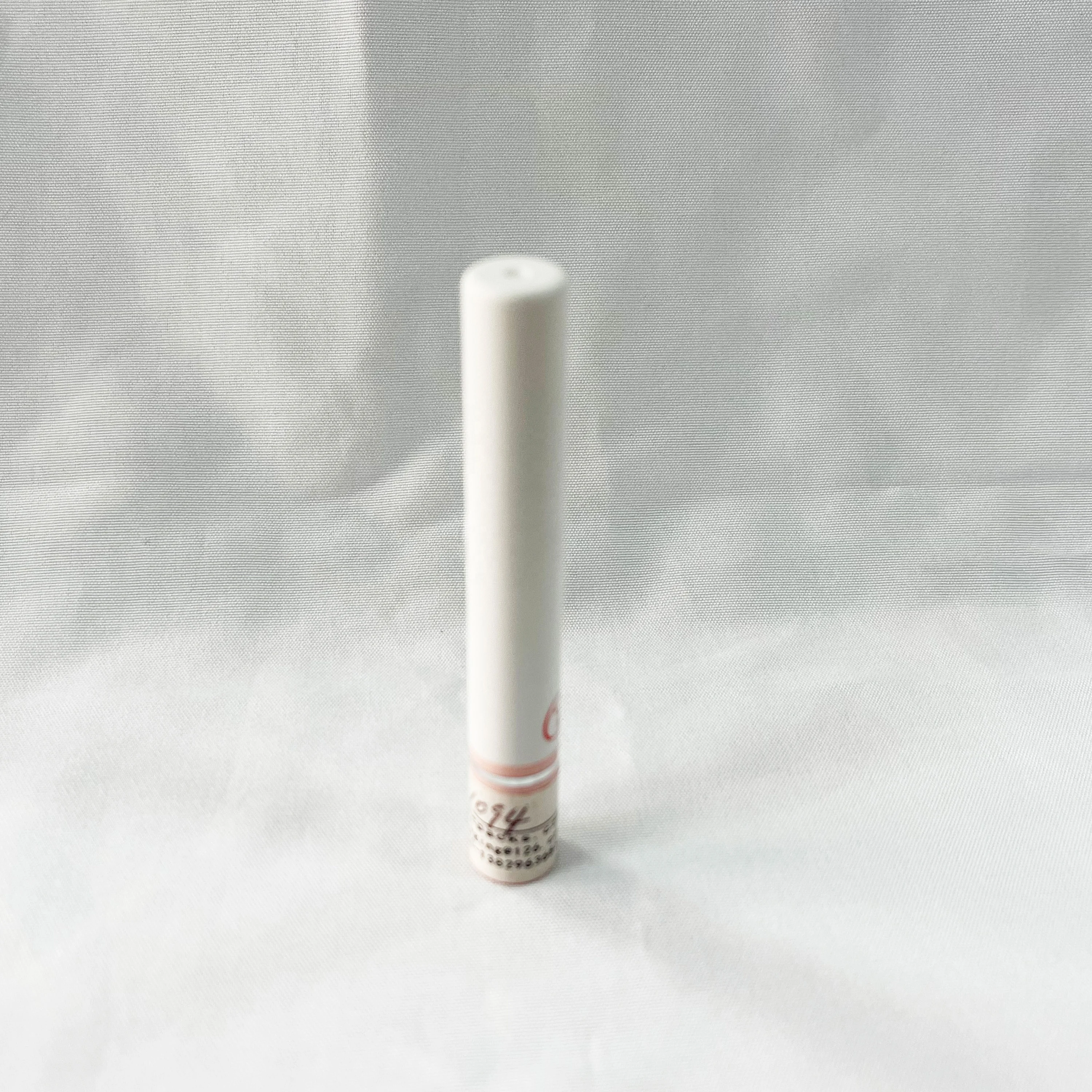 Creative Round Plastic Packaging with your custom logo empty  cigarette lipstick tube