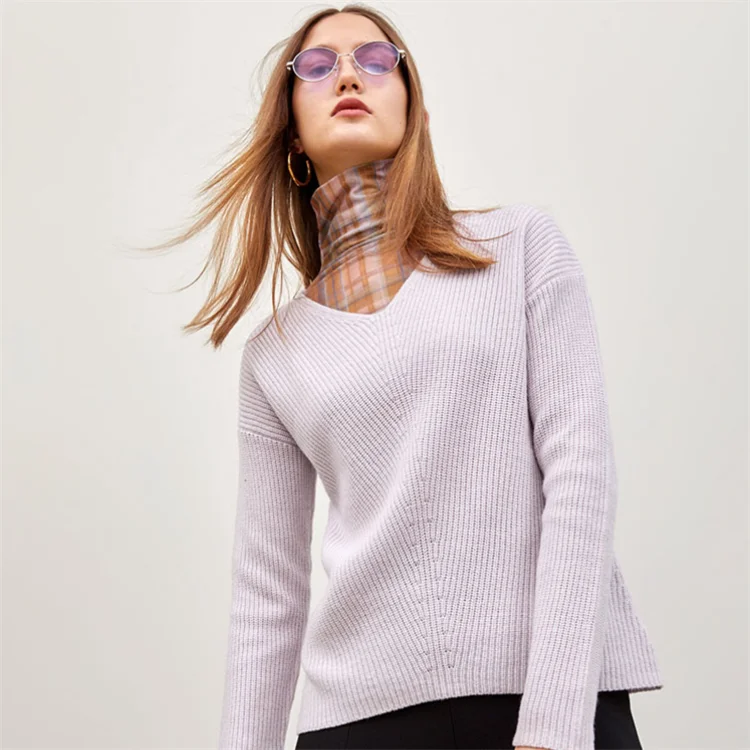 Womens high fashion V-neck pullover cashmere sweater knitwear