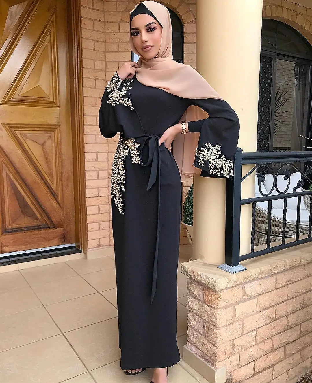 2021 Autumn Spring Fashion Tassel Stitching Long Sleeves Muslim Maxi Dress Women Abayas