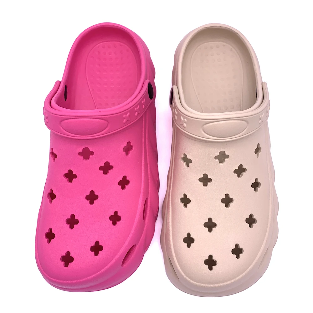 New Model Holey Upper Ladies Garden Clogs Shoes Eva Cogs Slippers Medical Clogs