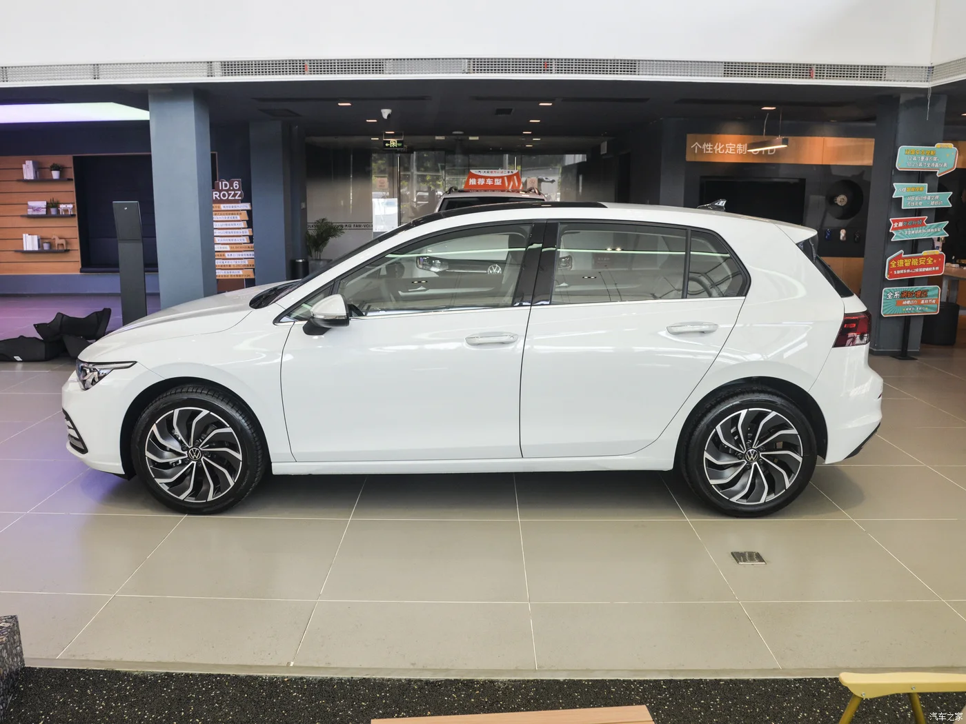 2023 Facelift FAW  Golf Hatchback Quality Low-Priced Gasoline Car 200TSI DSG Pro