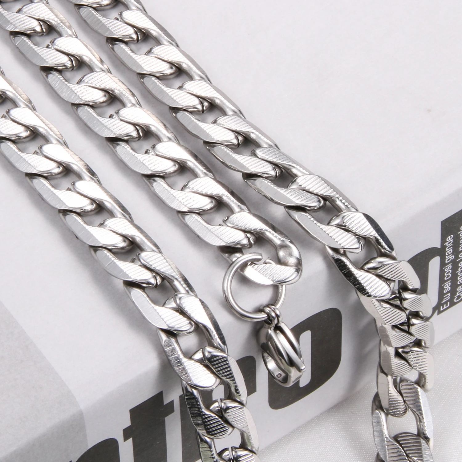 Горячая распродажа Новое поступление серебряное Фигаро из нержавеющей стали звено цепи ожерелье мужские ювелирные изделия ожерелье