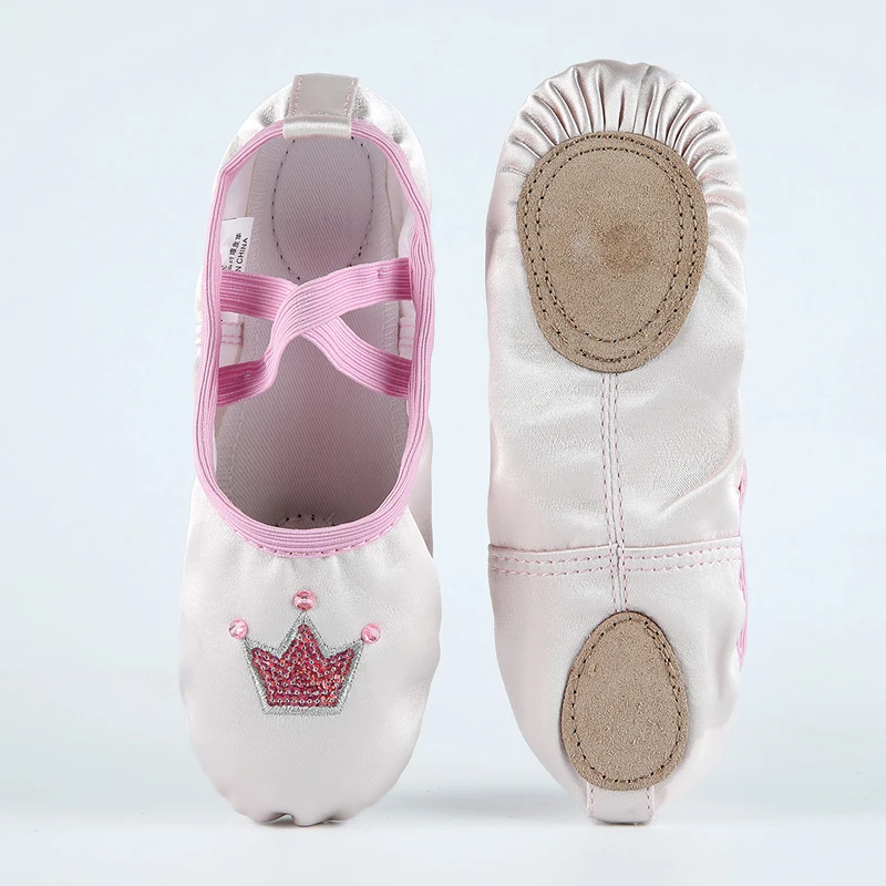 
Chinese professional manufacturer Satin shoes with soft soles cat claws for children girl ballet shoes 