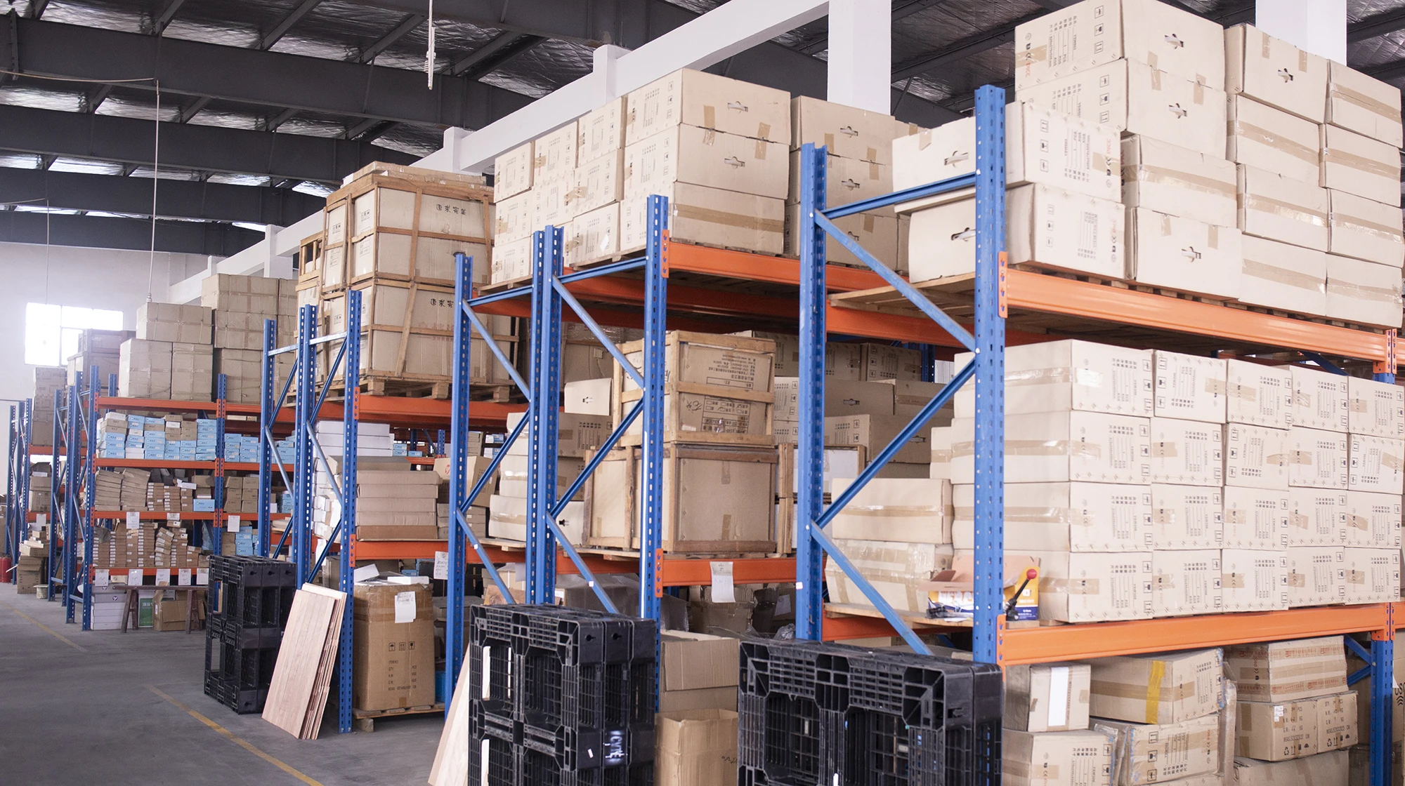 YSW Modern Bathroom Products Rain Shower System Metal Sliding Bar with 3 Function Handset and Solid Brass