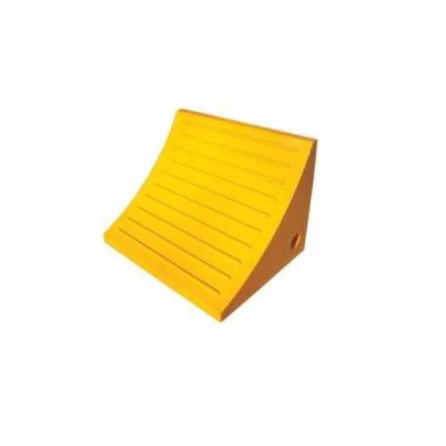 heavy duty loading 400 tons urethane rubber tire wedge block trailer wheel chocks stopper for parking equipment