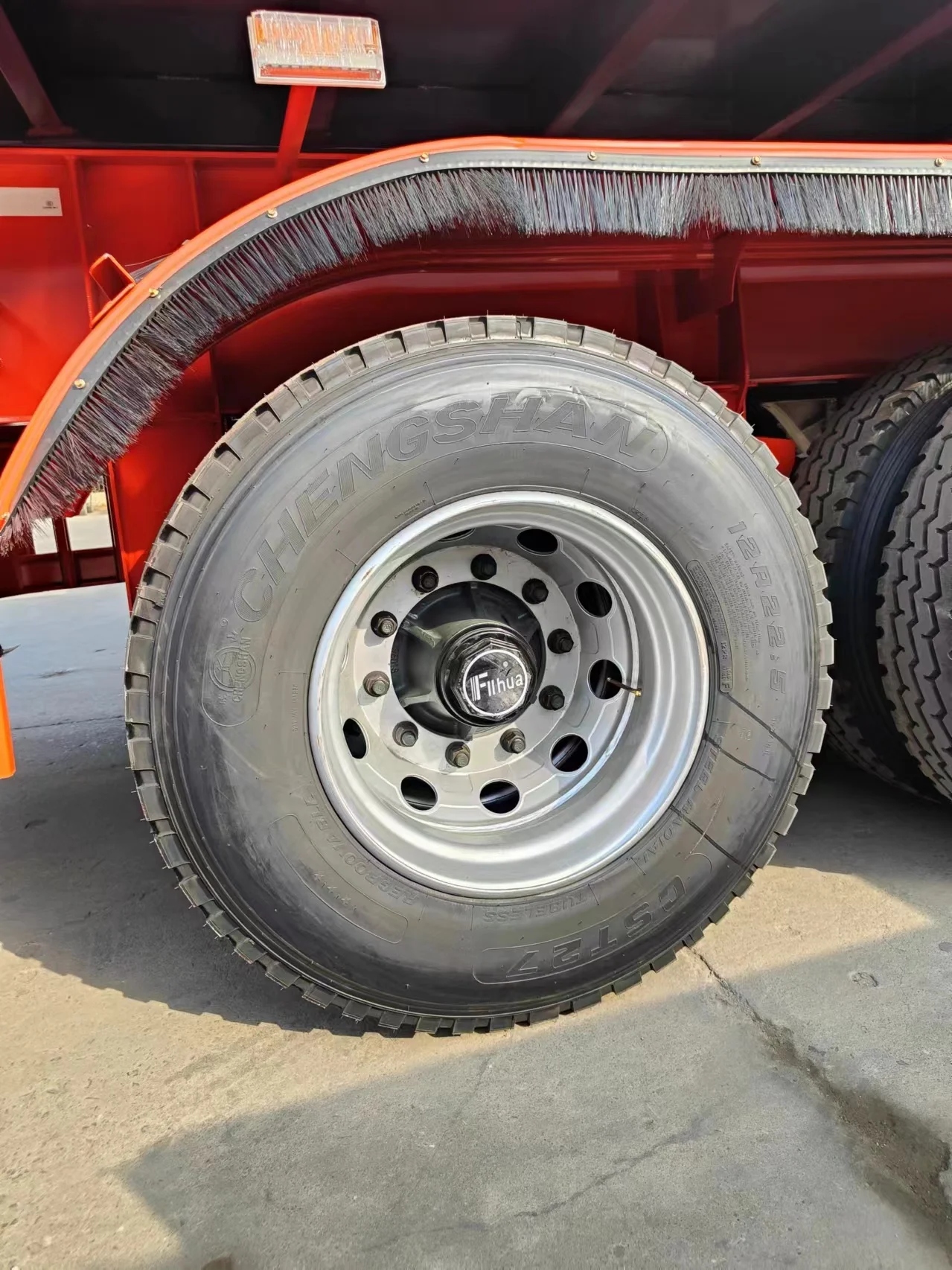 30 ft Container 3-Axis 9.5 m Dump Semi-Trailer from China Fast Delivery Cheap Price Steel Material for Sand Gravel Consignment