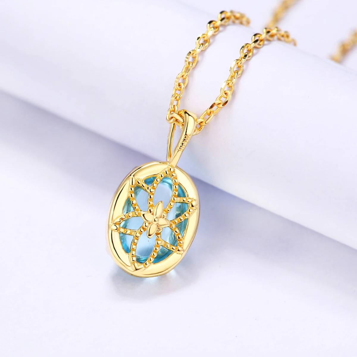 Sterling Silver Sky Topaz Blue Crystal Heal Stone Oval Cut Gold Plated Pendant Necklaces For Women Fashion Jewelry