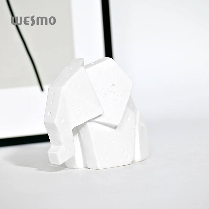 Custom Resin Crafts Geometric Elephant Statue Indoor Home Decorative Items Art Tabletop Ornaments Small Animal Statue