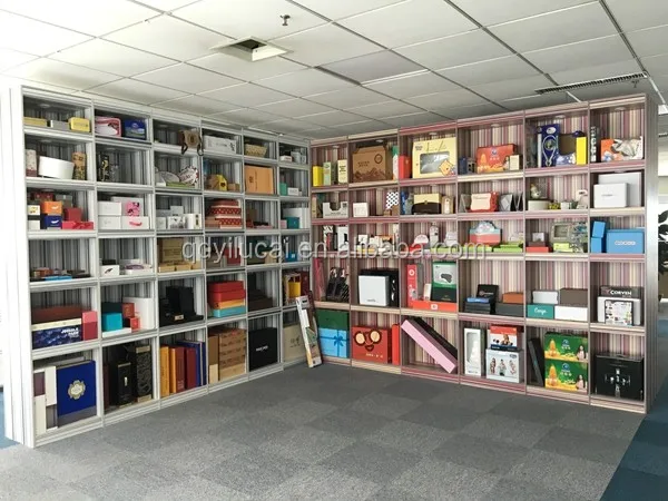 Матовая картонная подвесная бирка Yilucai, аксессуары для одежды, бумажная бирка для одежды с тиснением