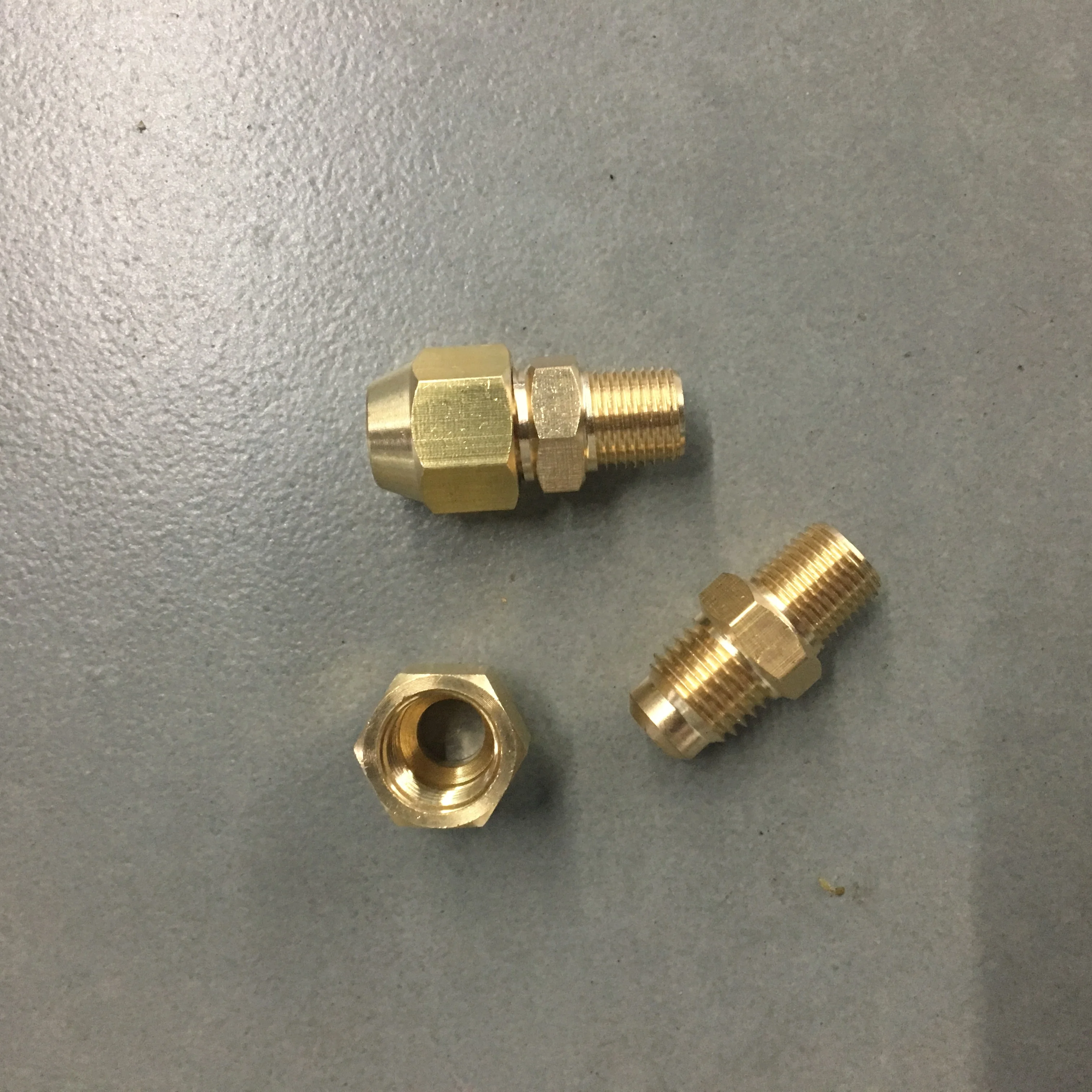 1/8 BSP Thread Flange Straight Fitting for Pipe 1/4 Brake Hose Casting Technics