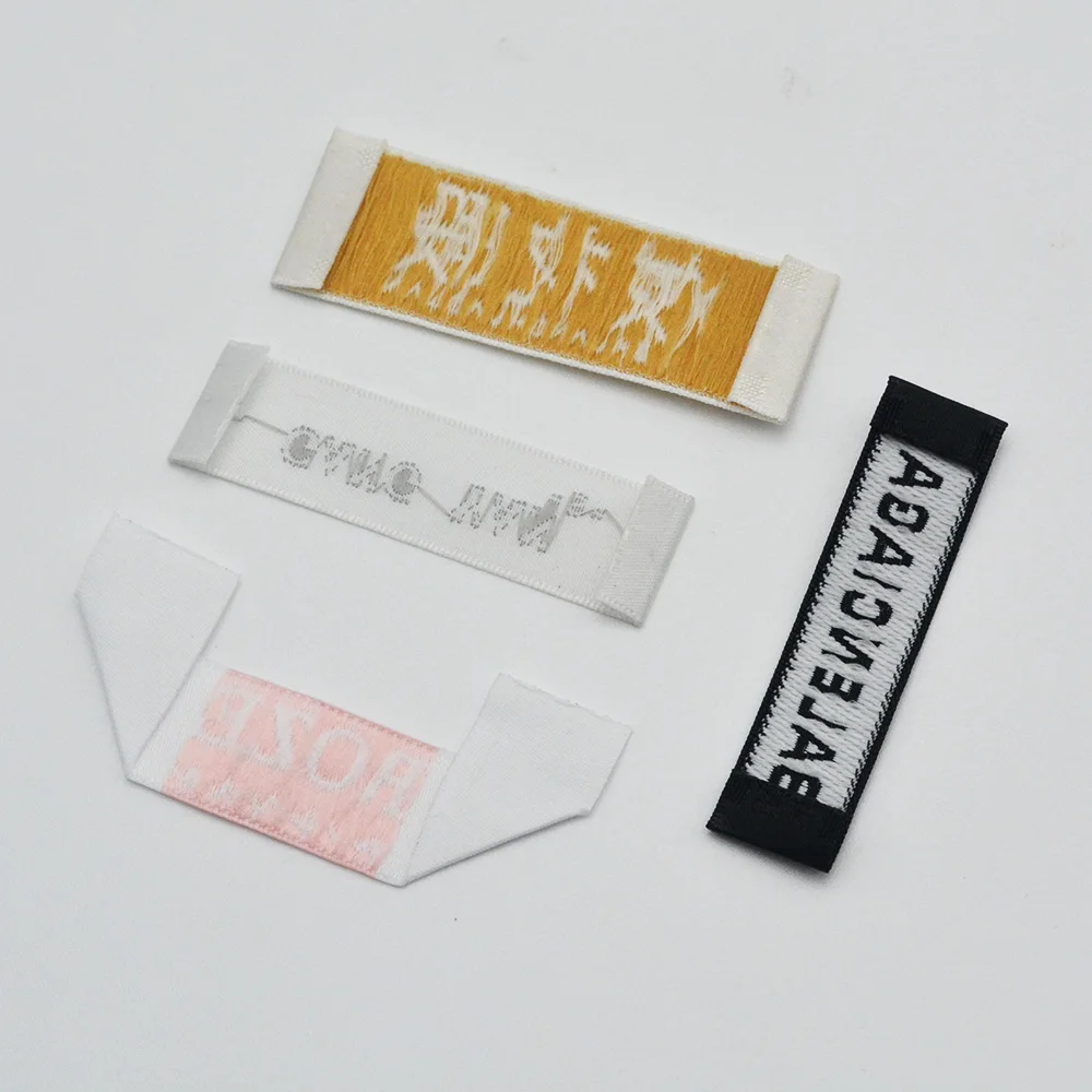 China Manufacturer Supply Good Price Custom Logo Silk Satin Clothing Woven Main Labels For Clothing