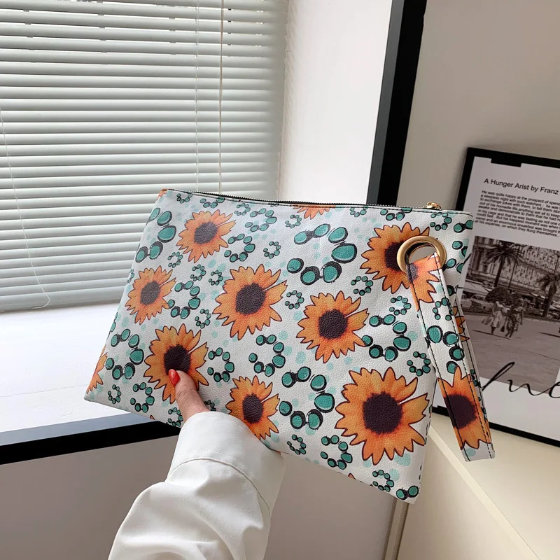 Fashion Animal Print Wristlet Handbag High Quality Evening Cosmetic Purse Leopard And Cow Sunflower Aztec Print Envelope Clutch