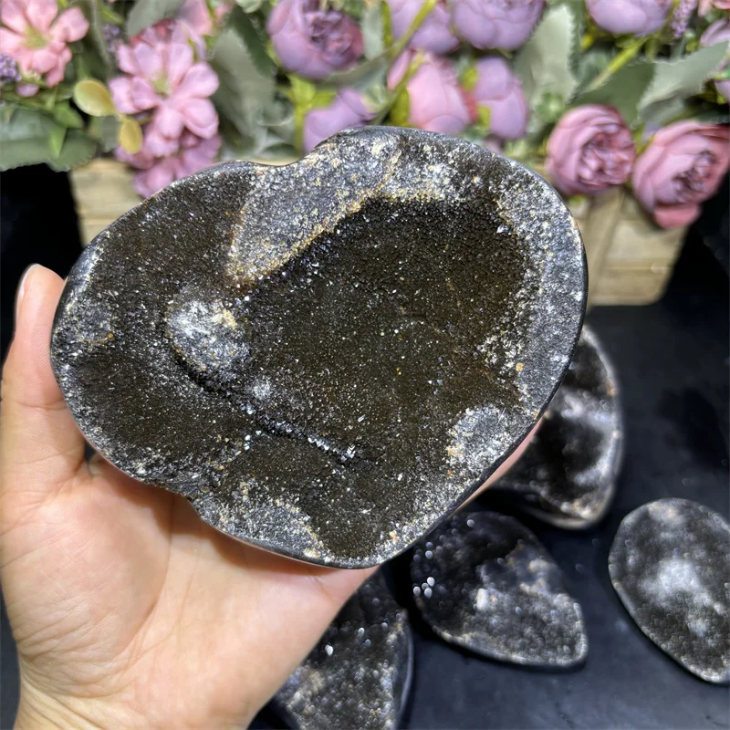 wholesale Natural Crystal Craft Black Druzy Geode Septarian Gemstone Heart Septarium Egg For Decoration