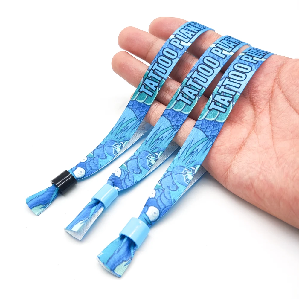 Promotional Eco Friendly Adjustable Plastic Clip Event Party Bracelet Custom Festival Fabric Woven Wristbands
