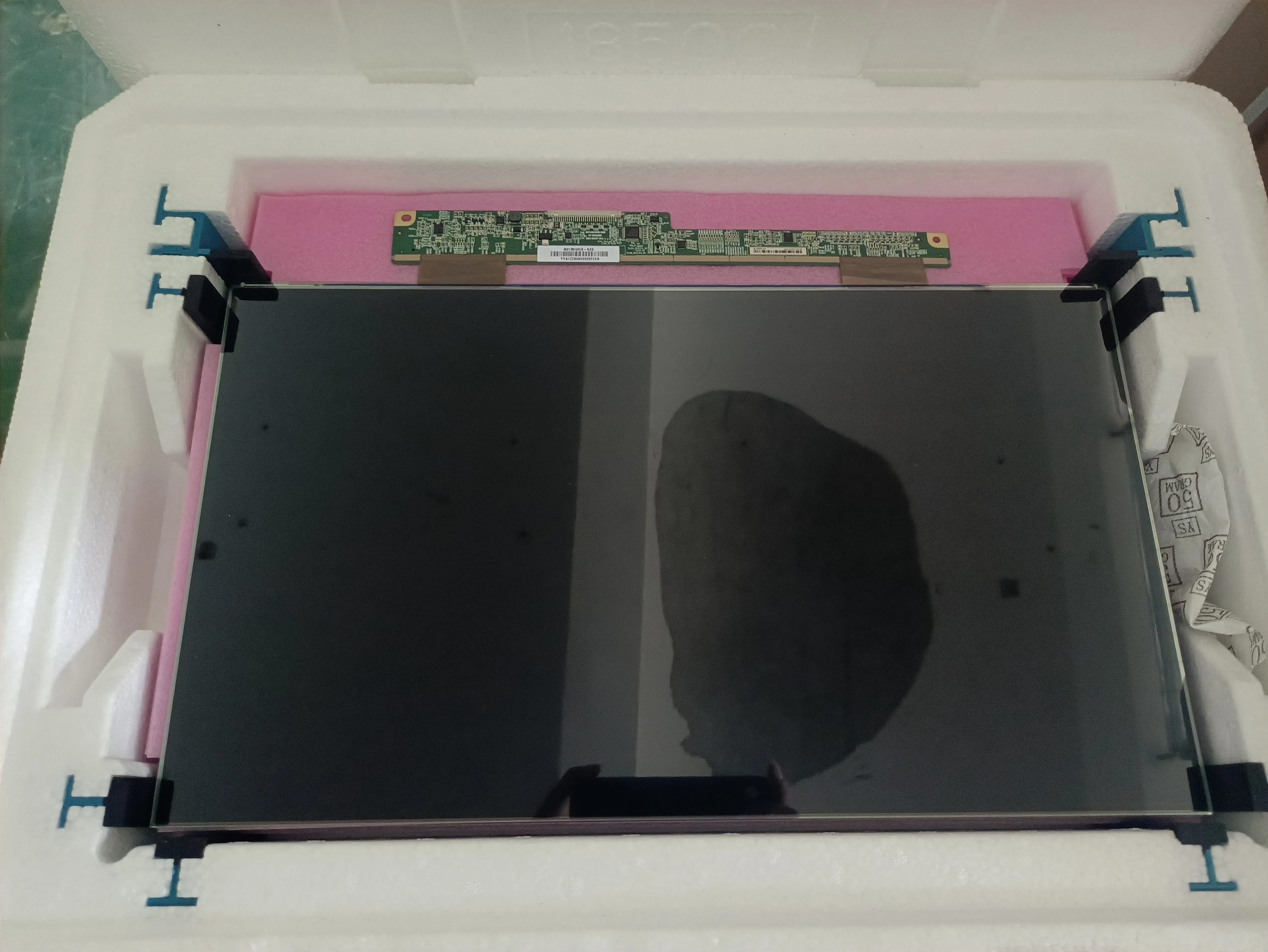 In big stock wholesale price MV185WHB-N20 BOE original 18.5 inch super OC LCD Panel GLASS 1366*768 IPS LCD open cell