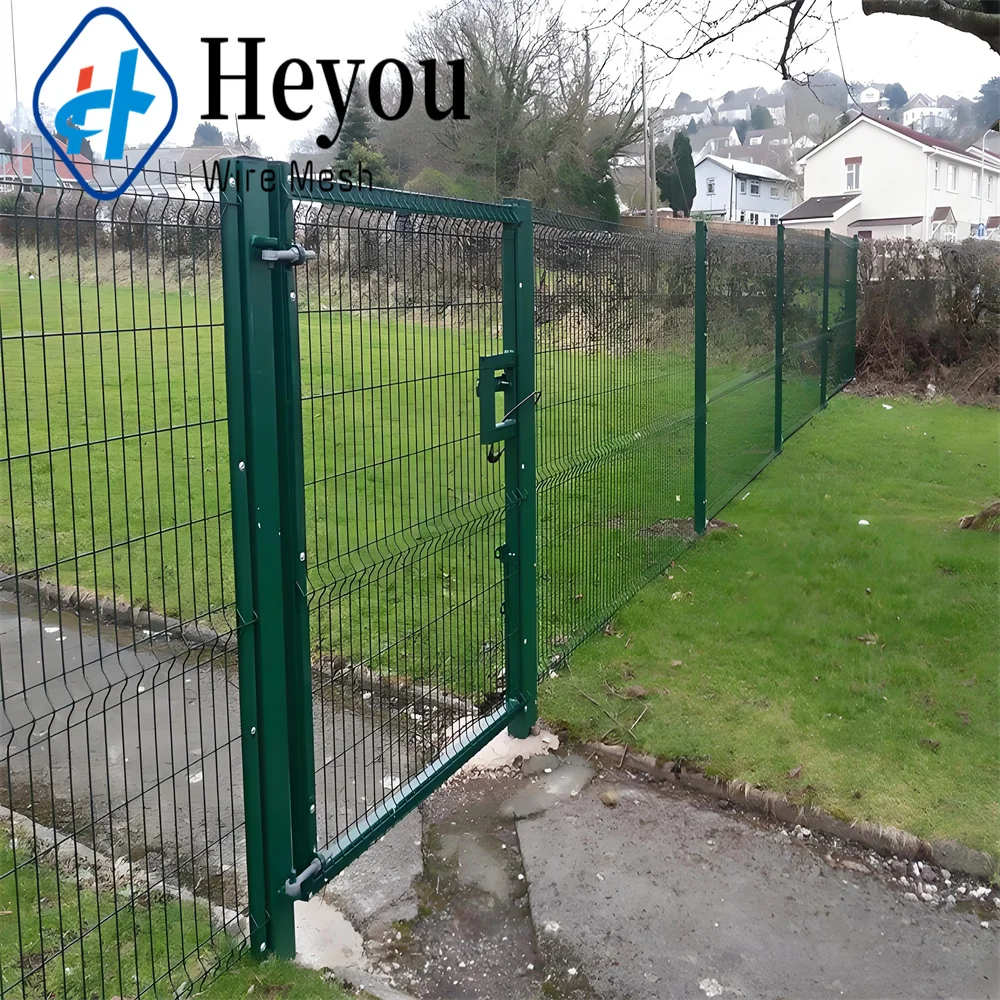 Best Quality Home Outdoor Decorative 3d Curved Welded Wire Mesh Fence 3D Security Fence