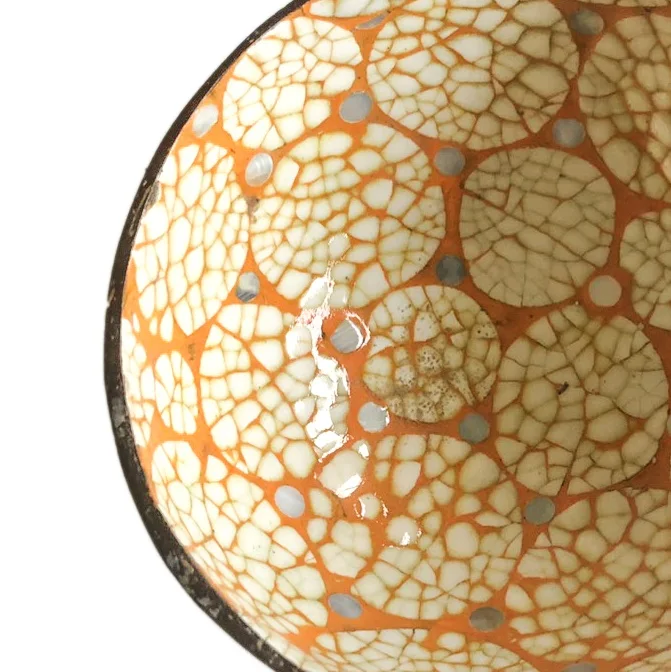 High quality and Luxury 100% Handmade Colorful EggShell/Seashell finishing Lacquer Coconut Bowl For Home Decor and souvenir