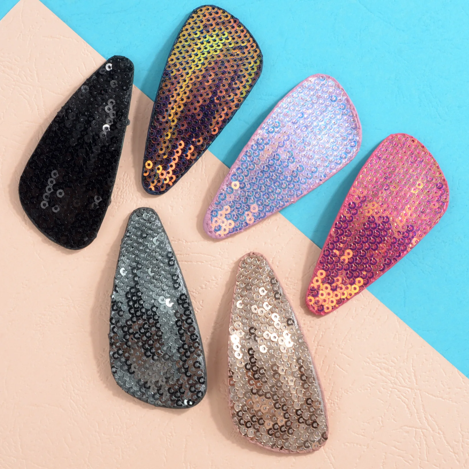 Europe America Sweet Style Diagonal Triangle Sequin Hair Clip Laser Shining BB Hairclip for Girls