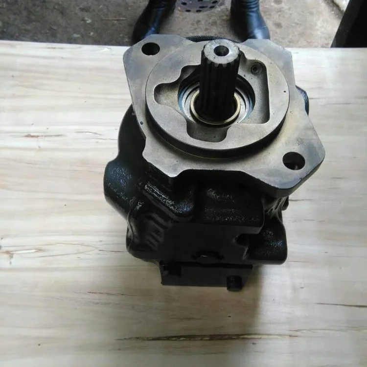 708 1W 41522 WB93R5 WB146PS-5 146-5 backhoe loader Main hydraulic pump 708-1W-41522 7081W41522 Pompa