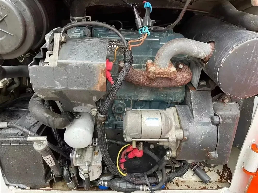 Good condition Premium B0bcat S16 Loader Used Bobcat S16 S18 S70 S160 S220 S300 S550 S630 T770 for sale