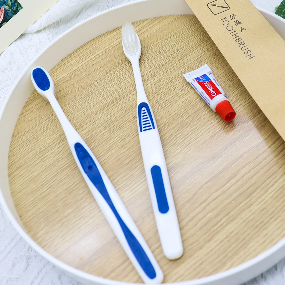 OEM Factory Price Deluxe Hotel Dental Kit with Colgate 5ml Toothpaste and No-slip Toothbrush For Business