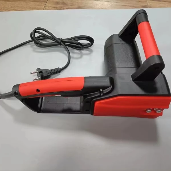 UM High quality hot sale electric chain saw 16 inch 1800W European plug agriculture chainsaws wood cutting power tools