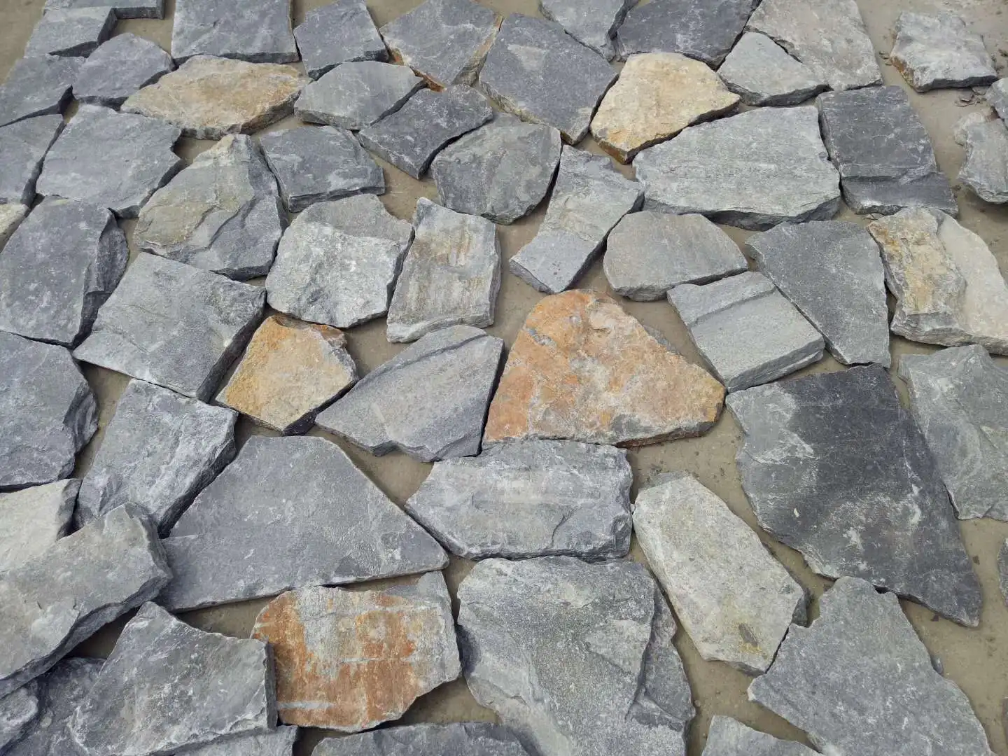 SHIHUI Hot Sales Natural Blue Quartzite Stone Wall Panels Dry Stack Stone Wall Cladding Stone Veneer Wall Cladding Exterior