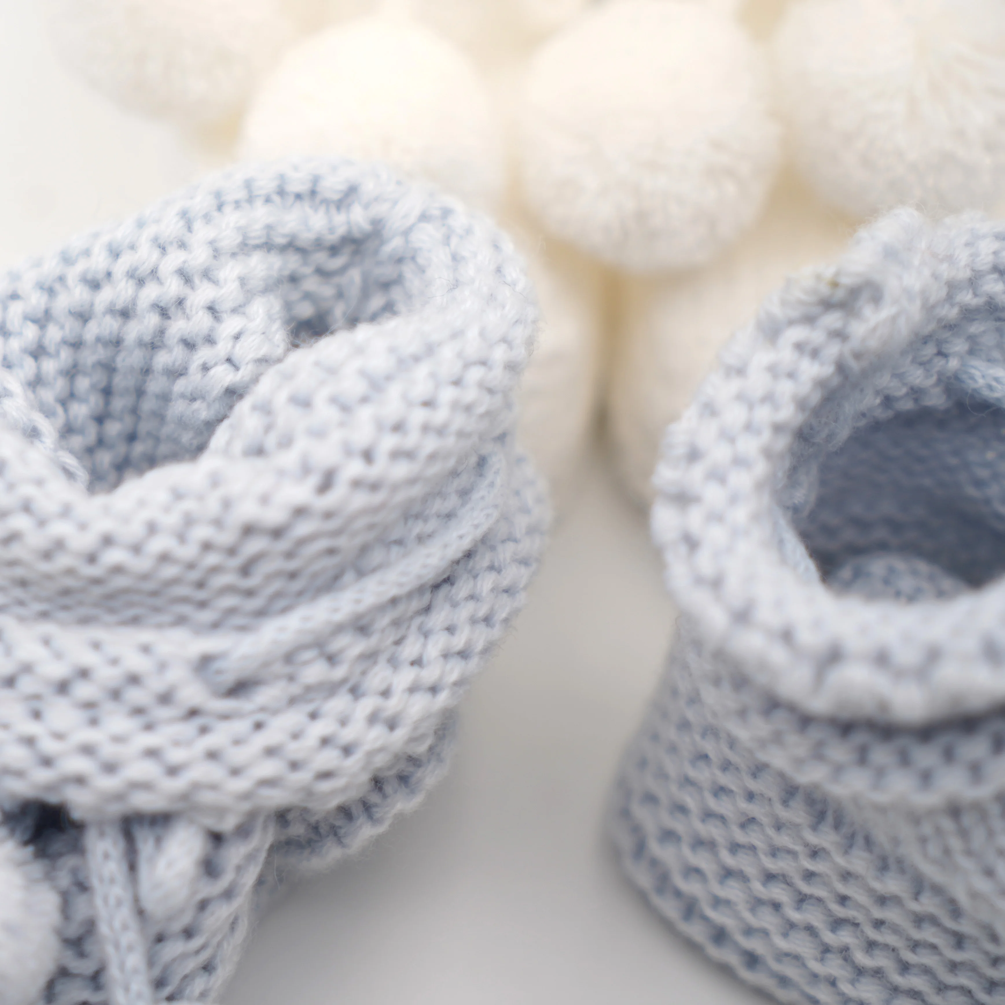 OEM Customized Light Weight Flat Knitted Acrylic Newborn Socks Baby Sock Knit Newborn Baby Sock Knit Baby Booties