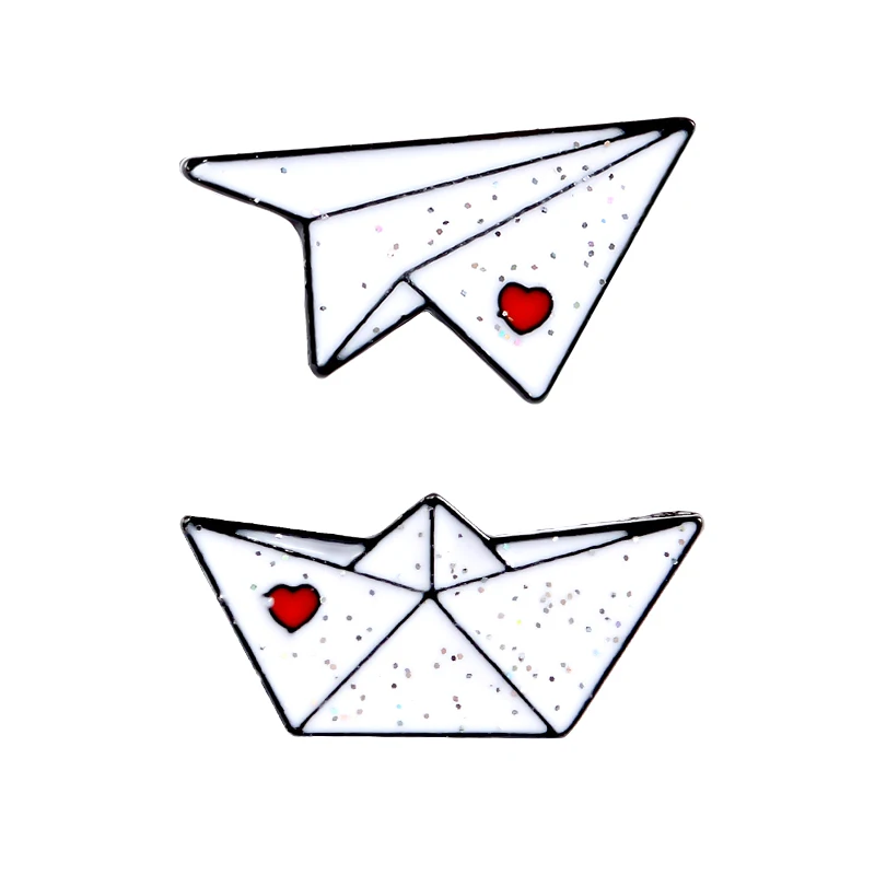 
Paper Plane Boat Enamel Pins Custom Love Brooches Lapel Pin Shirt Bag Aircraft Ferry Badge 