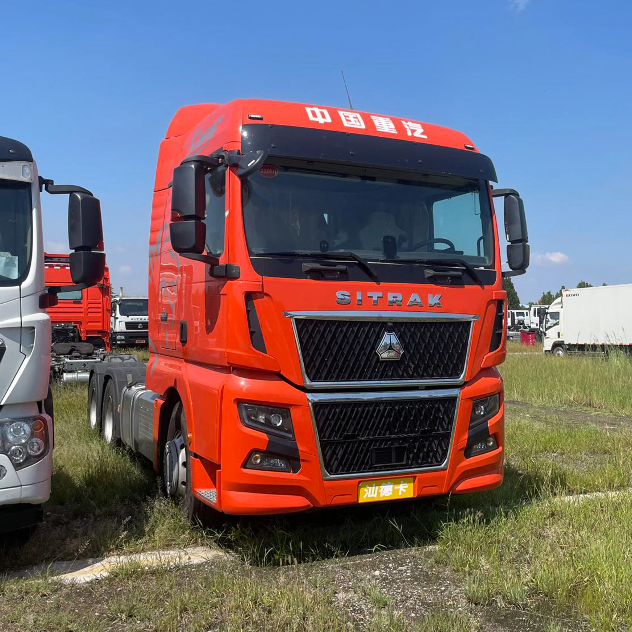 Heavy Duty SINOTRUK SITRAK LNG CNG sitrak c9h 430hp 460hp 6x4 Tractor Truck Trailer Head for sale
