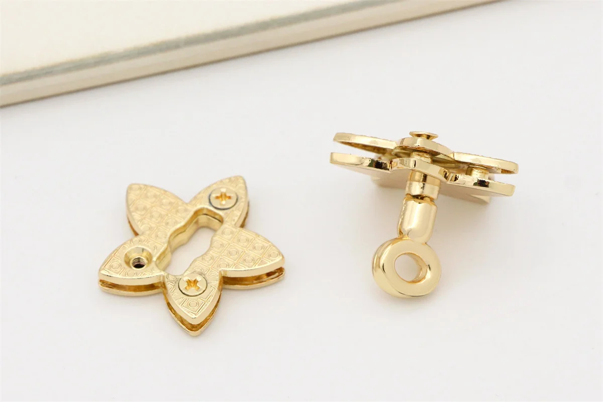 Custom design shiny gunmetal gold nickel free flower shape lock Twist lock purse clasp Turn locks metal hardware accessories