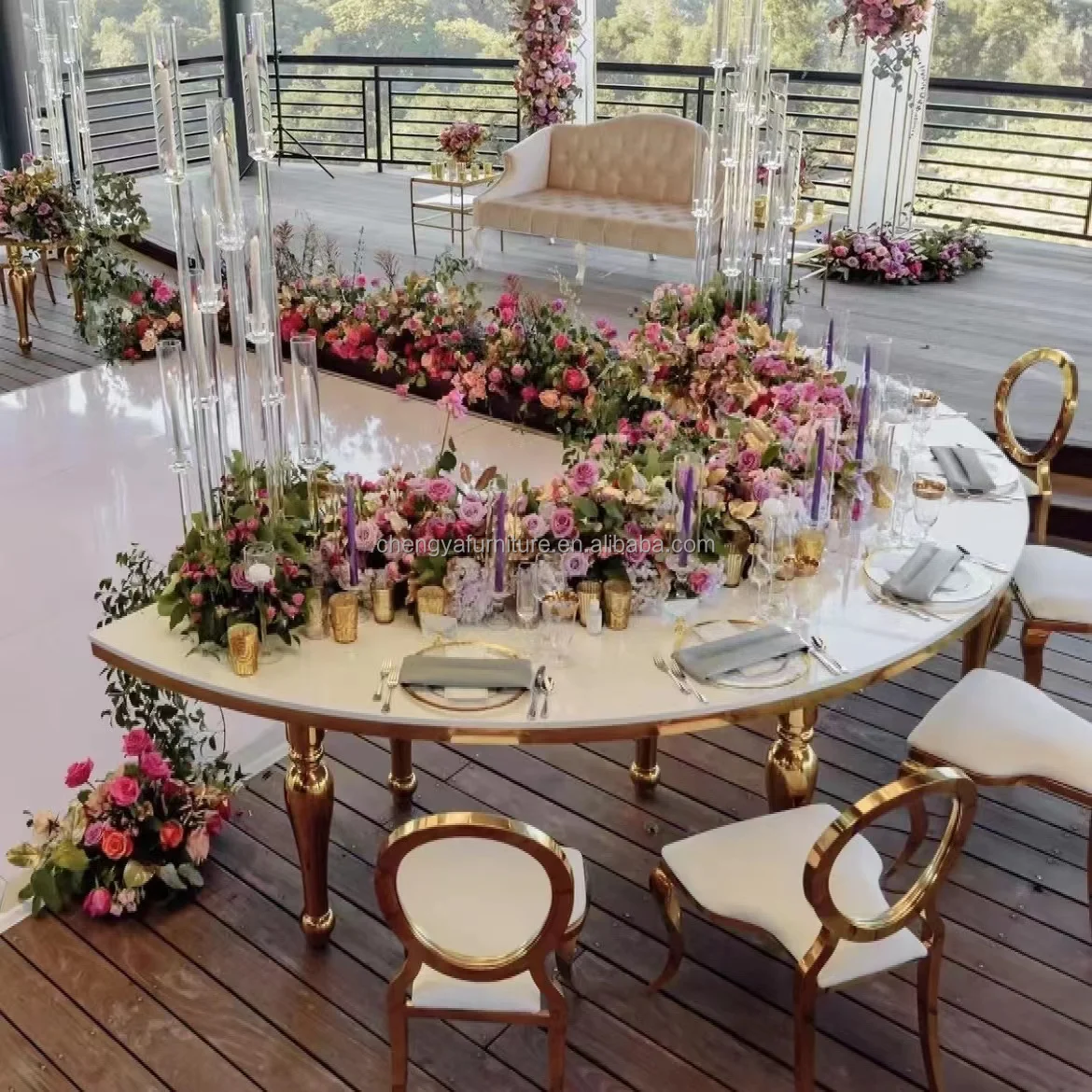 Luxury Wedding Golden Serpentine Party Table For Wedding Events