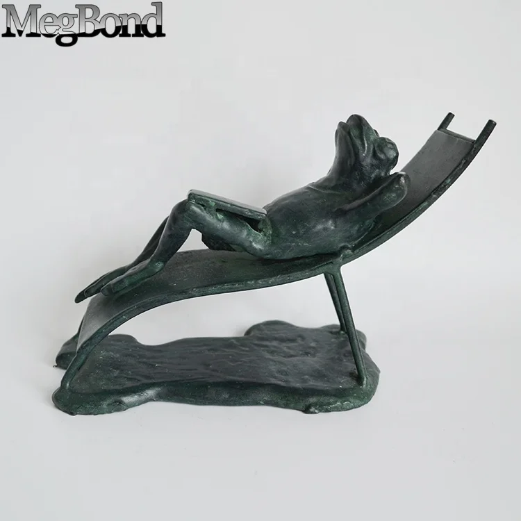 Classic metal frog lying on beach office table gift for decoration, metal frog table figurine