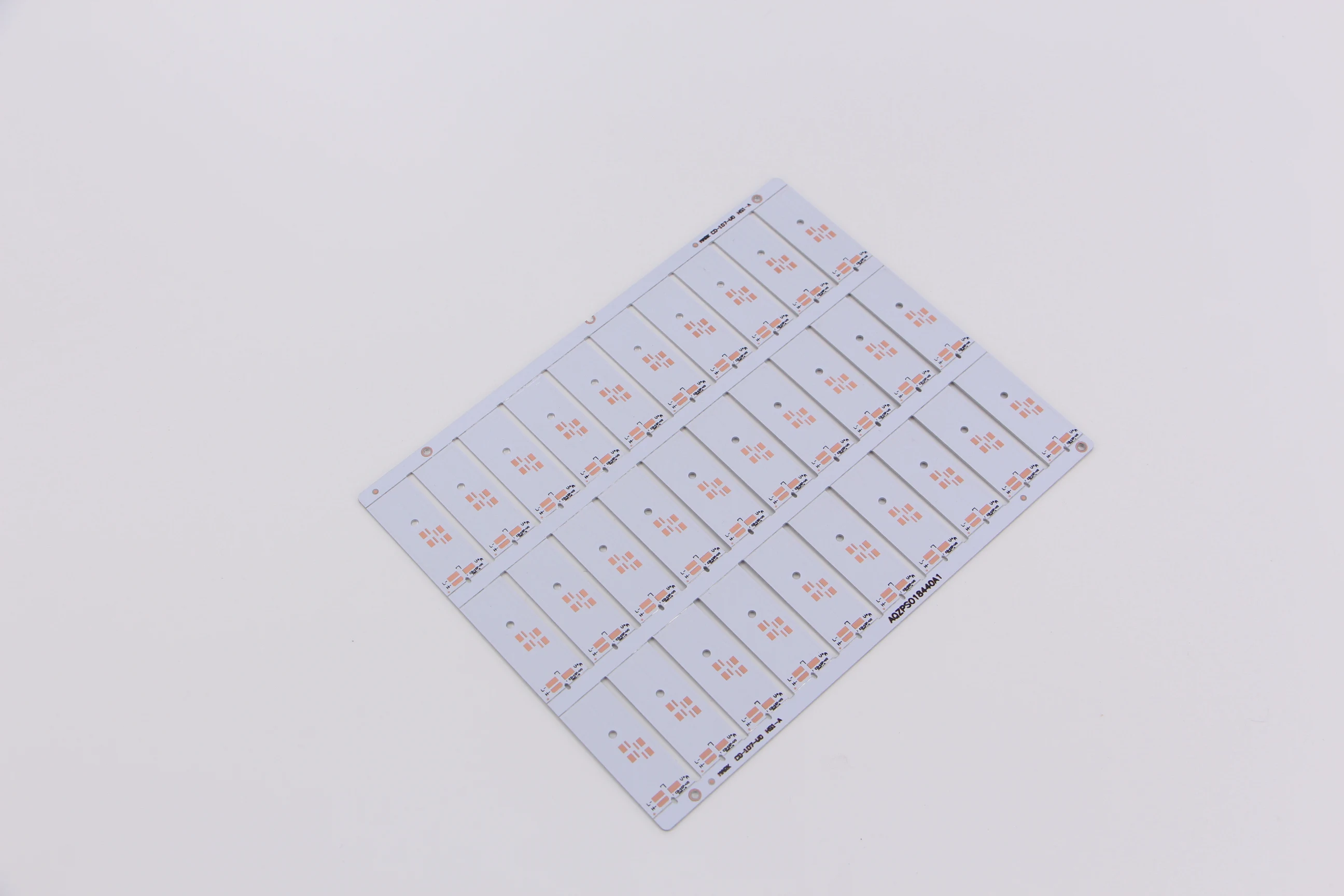 Custom  LED PCB  Manufacturer With PCB Schematic Design and layout services CEM-1PCB