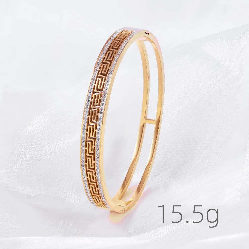 New Trendy Gold Metal Bracelets Set Heart Open Charm Bangle Bracelet Set Multilayer Infinity Heart Bracelet For Women Jewelry