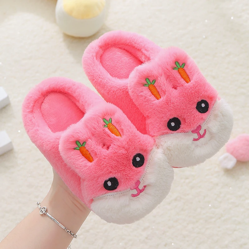 2021 new arrival Kids Cotton Footwear Lovely Little Bunny Warm Plush Shoes Anti-skid Slippers For Kids Slides slippers