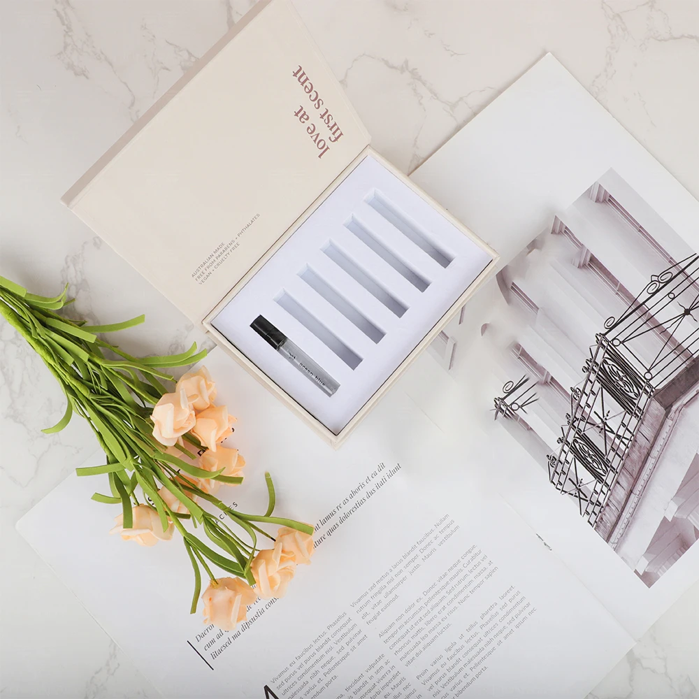 Newest Cardboard Make Perfume Sample Gift Set Storage Packaging Luxury Gift Set Book Shape Box Packaging Perfume Sample Box