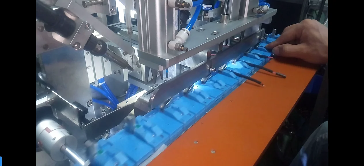 3.5 dc power cord plug crimping soldering machine