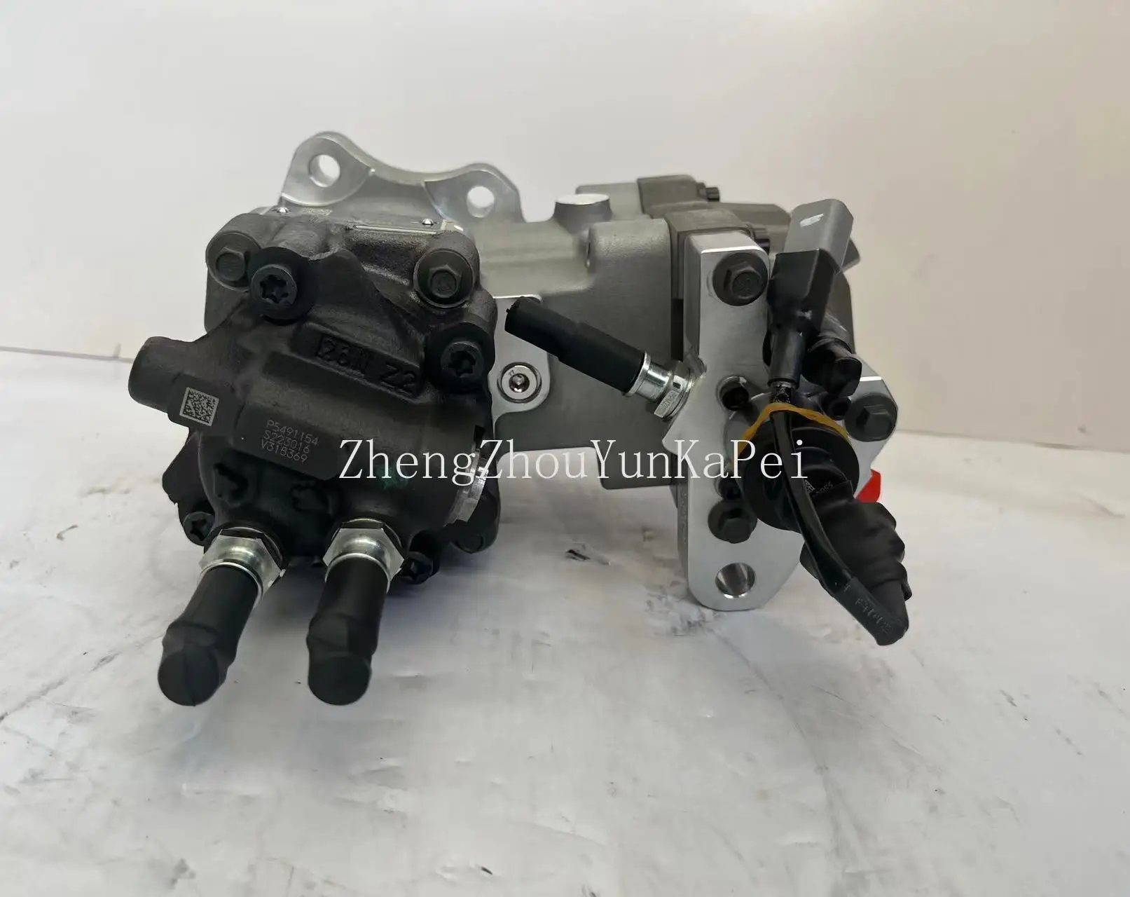 Dongfeng Cummins топливный насос