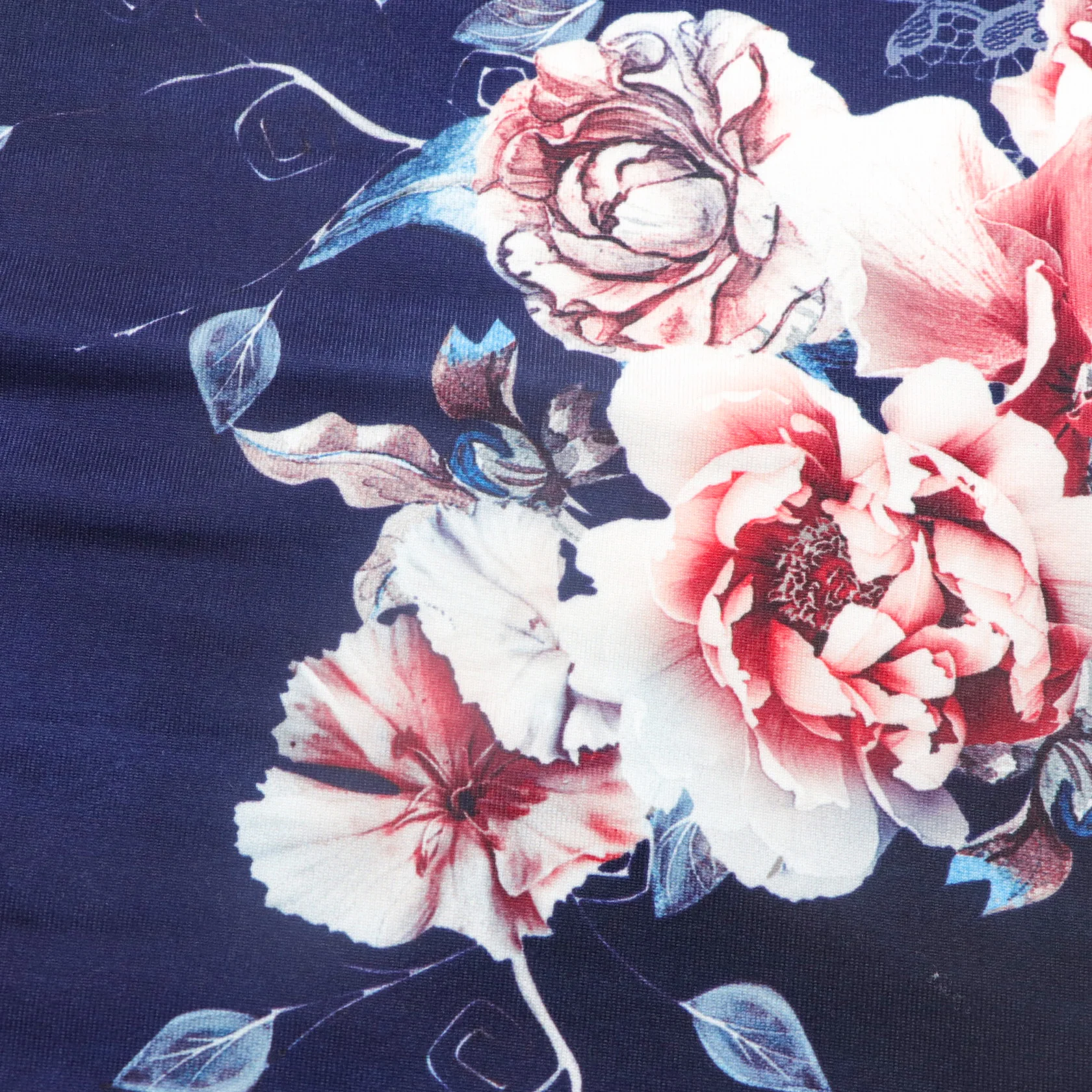 
In stock yarn dyed 97%polyester 3%spandex fashion polyester printed knitted fabric for garment 