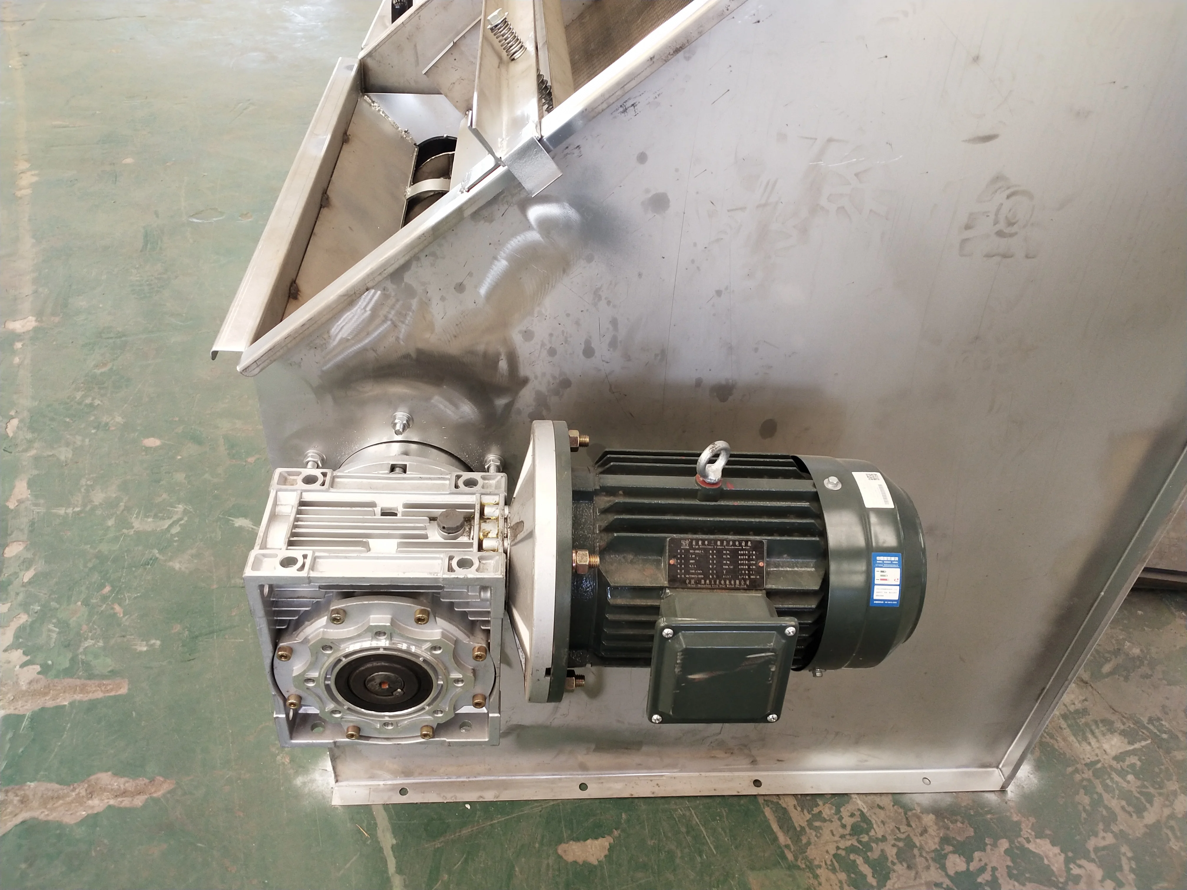 solid liquid separation machine chicken dung dehydrator for waste manure