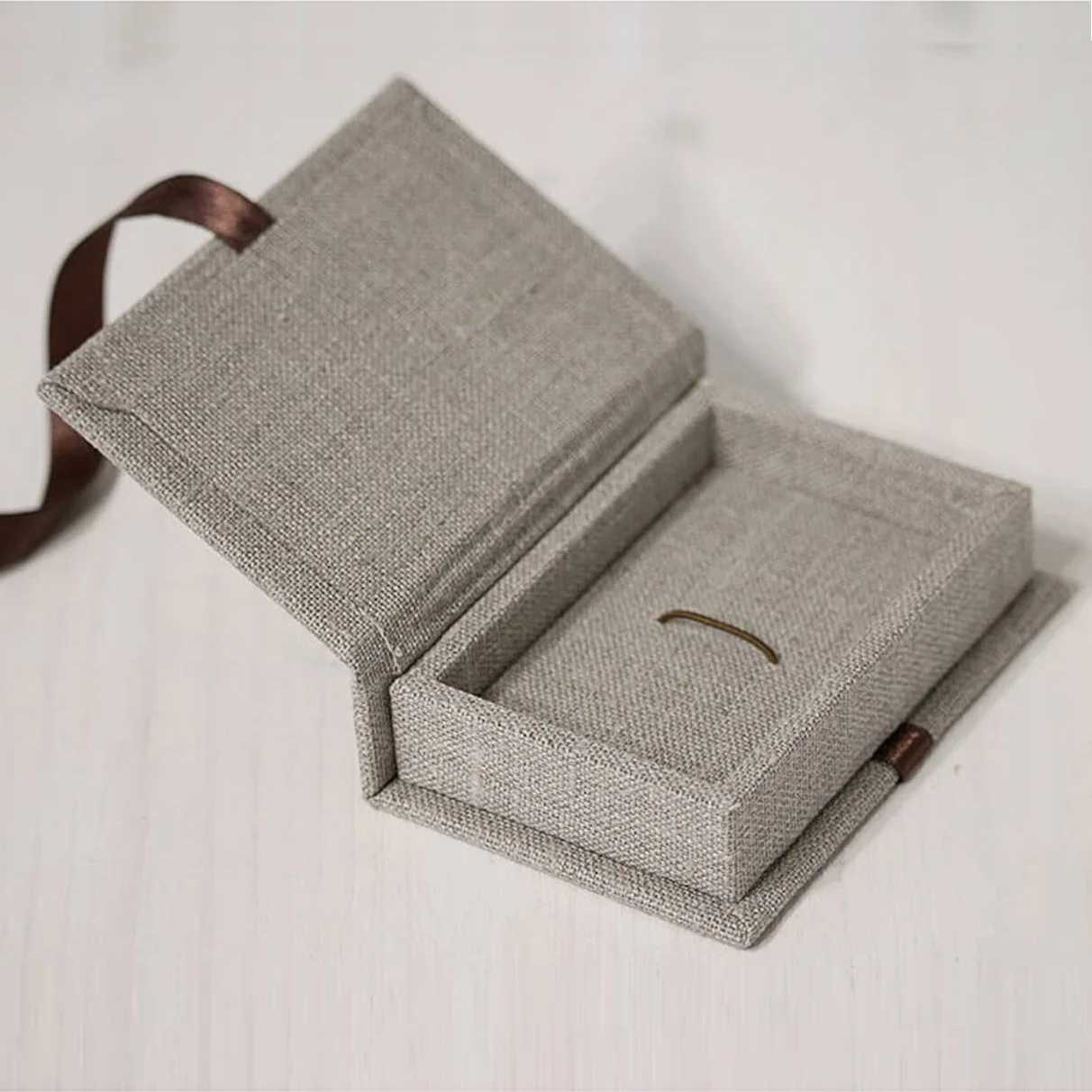 Роскошная оптовая продажа OEM льняная USB-коробка, Свадебная подарочная упаковка, кристаллическая стеклянная коробка для флеш-накопителя, пакет