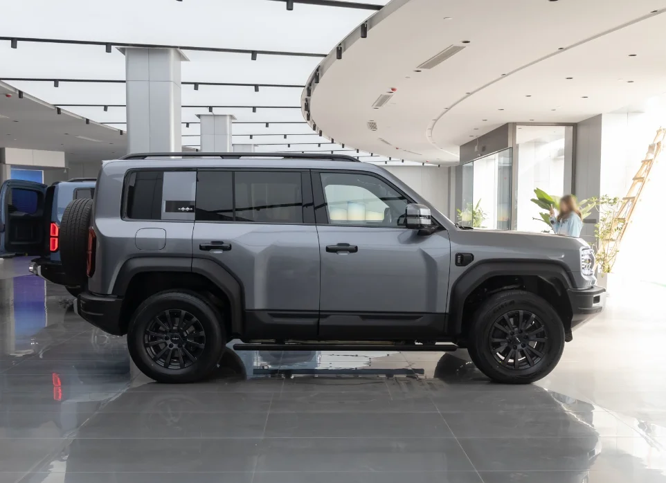 2024 BYD Fang Cheng Bao Leopard 5 Luxury New Car Fangchengbao 05 Hybrid Electric Car BYD Leopard 5