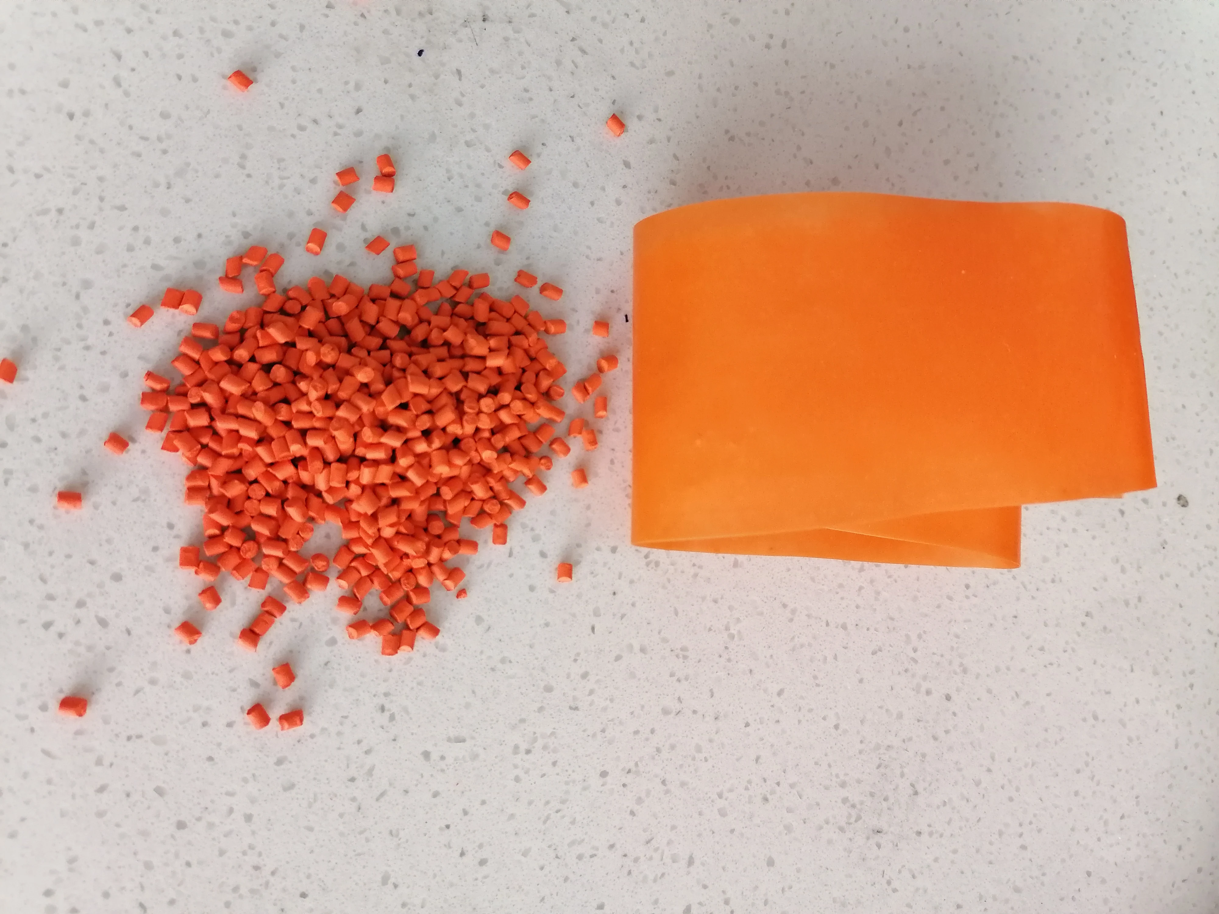 Зеленая маточная пластиковая маточная смесь