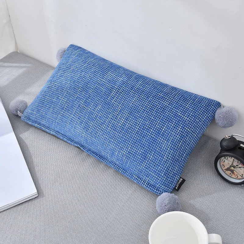 
Wireless And Rechargeable Leather Vibrating Neck Massage Pillow With Heat 