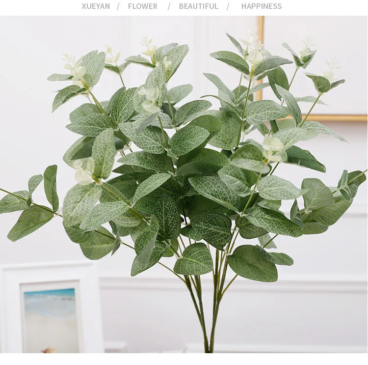 Wholesale Hot Selling Wedding  Decor Simulation Hanging Plastic Faux Silk Greenery Plant Eucalyptus Leaf Artificial Eucalyptus
