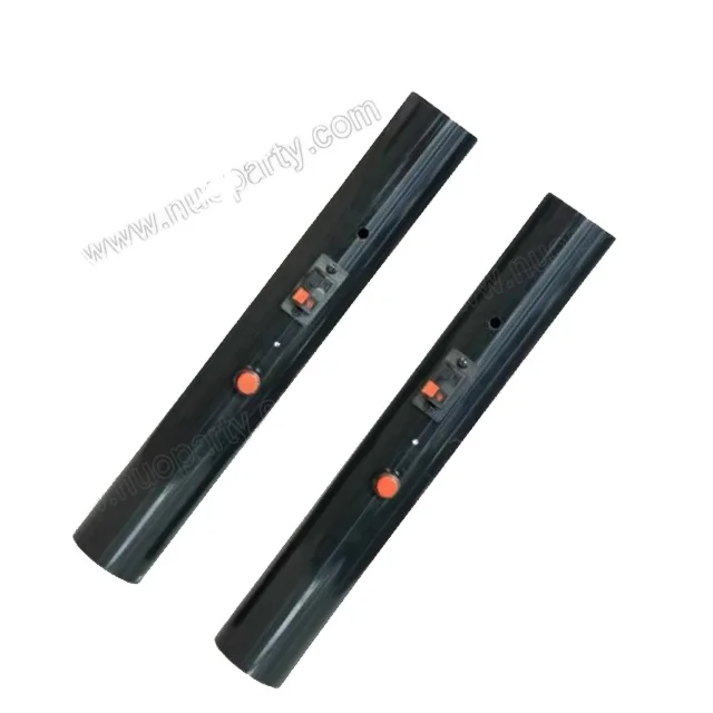 Reusable Hand Held Cold Pyro Shooter For Wedding Dance Birthday Ktv Christmas New Year Celebration Spray Supplies Entrance Stage