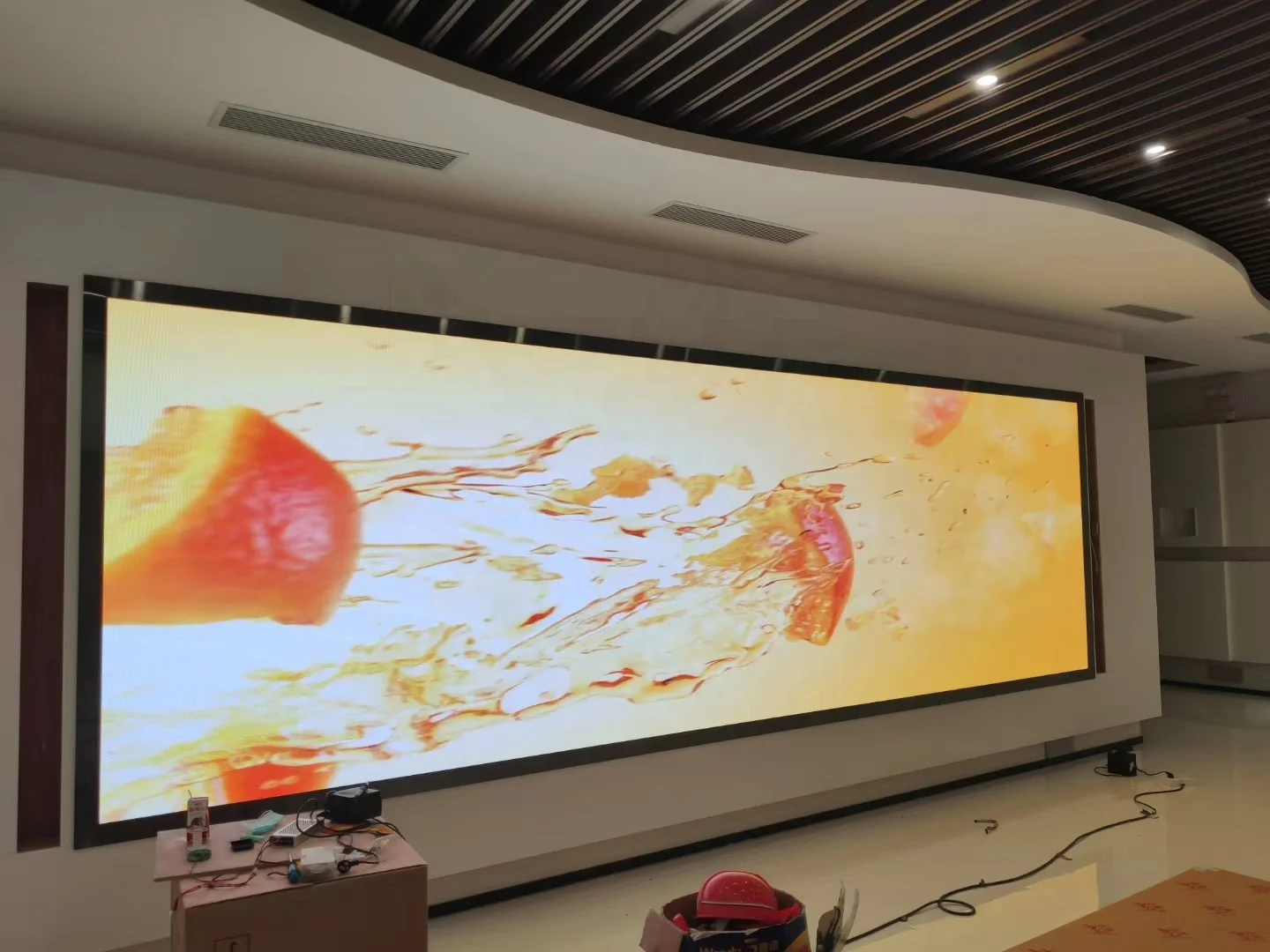 P1. 86 черный светодиодный 640x480 мм видео настенный полноцветный дисплей для помещений экран высокой четкости Pantalla led